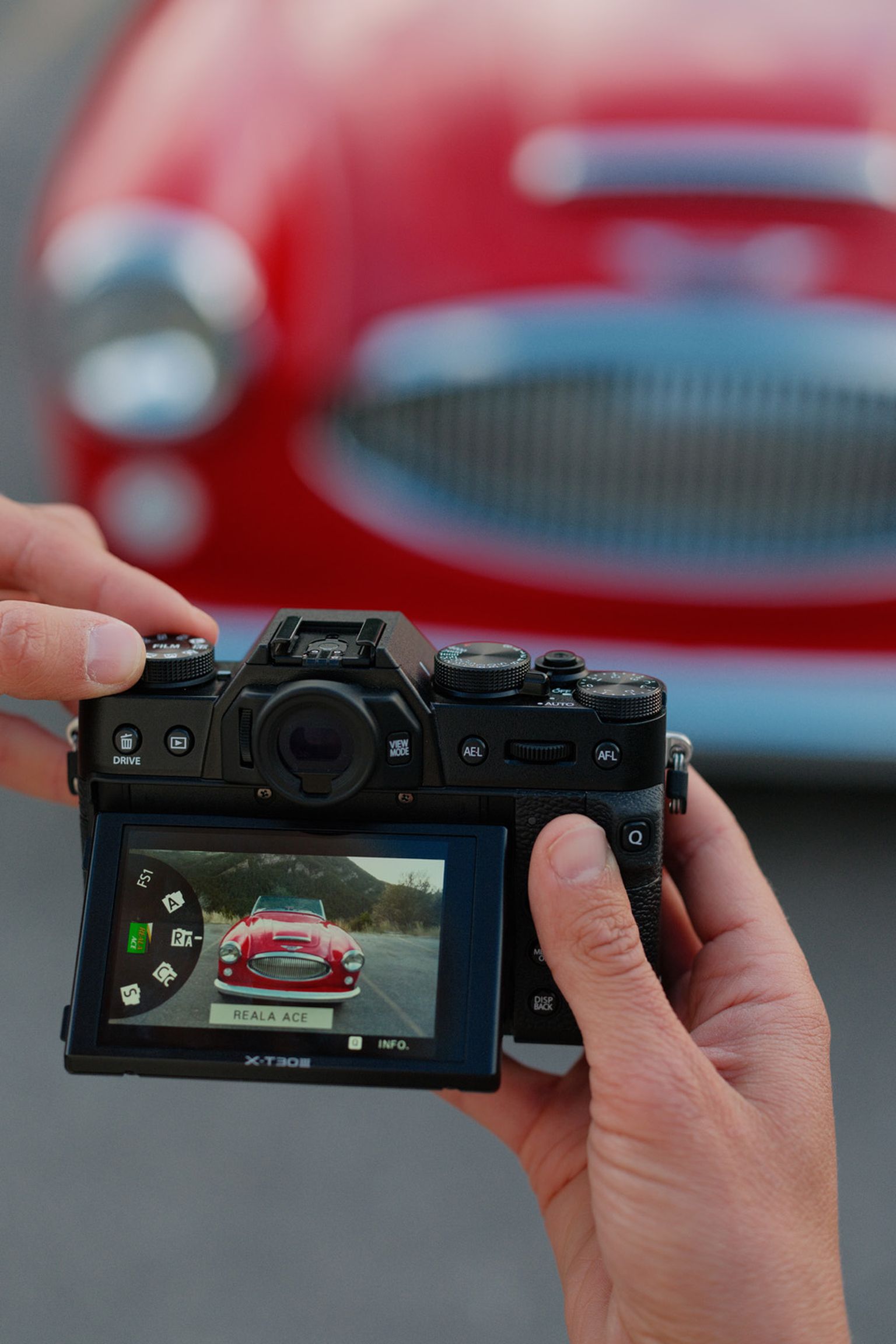 FUJIFILM Shop USA | FUJIFILM X-T30 III: How to Make Travel Photos