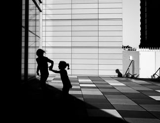The Best Low-Key Gear for Candid Street Portraits