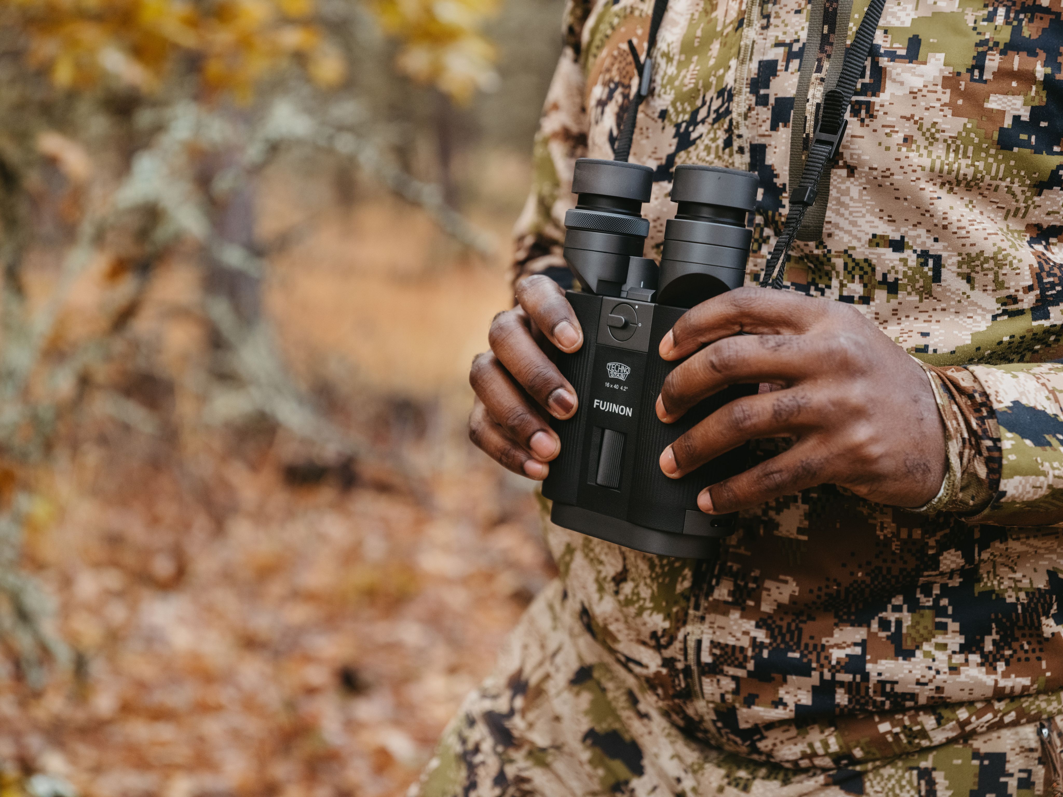 FUJIFILM Shop USA | FUJINON Presents TS-L1640 & TS-L2040 Binoculars