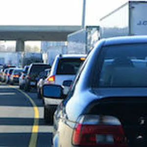 If you live in a major metropolitan area, you’re probably no stranger to late afternoon gridlock. But given geography and roadway connectedness, some U.S. cities are more prone to nightmarish traffic than others. Sahil Chinoy of The Washington Post shows that, at 4pm on Friday, it definitely pays to live in Las Vegas and not Boston.